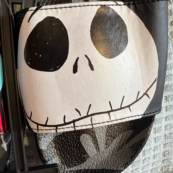 Men’s Disney The Nightmare Before Christmas Slides. Jack and Sally. - Picture 4 of 11